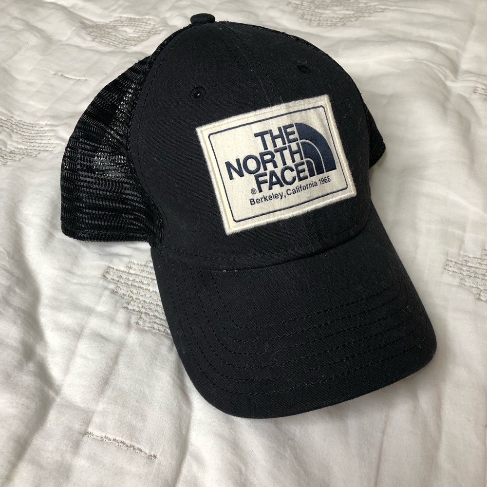 The North Face Trucker Hat